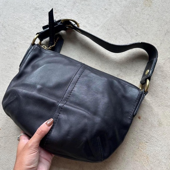 COACH Black Sufflette Leather Saddle Hobo Bag Shoulder Purse Handbag.. NWOT.. - Picture 4 of 10